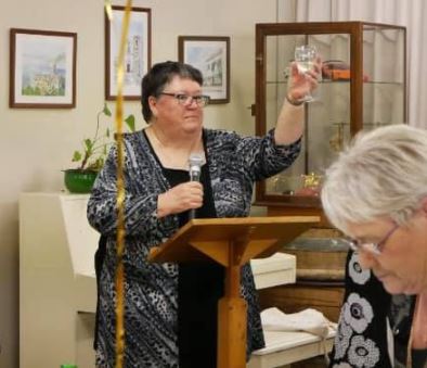 Mary Marshall giving the Toast
